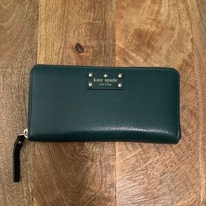 Kate Spade Forest Green Zip Wallet